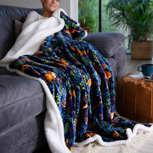 Deyongs Fox and Deer Navy Printed Fleece Electric Heated Throw